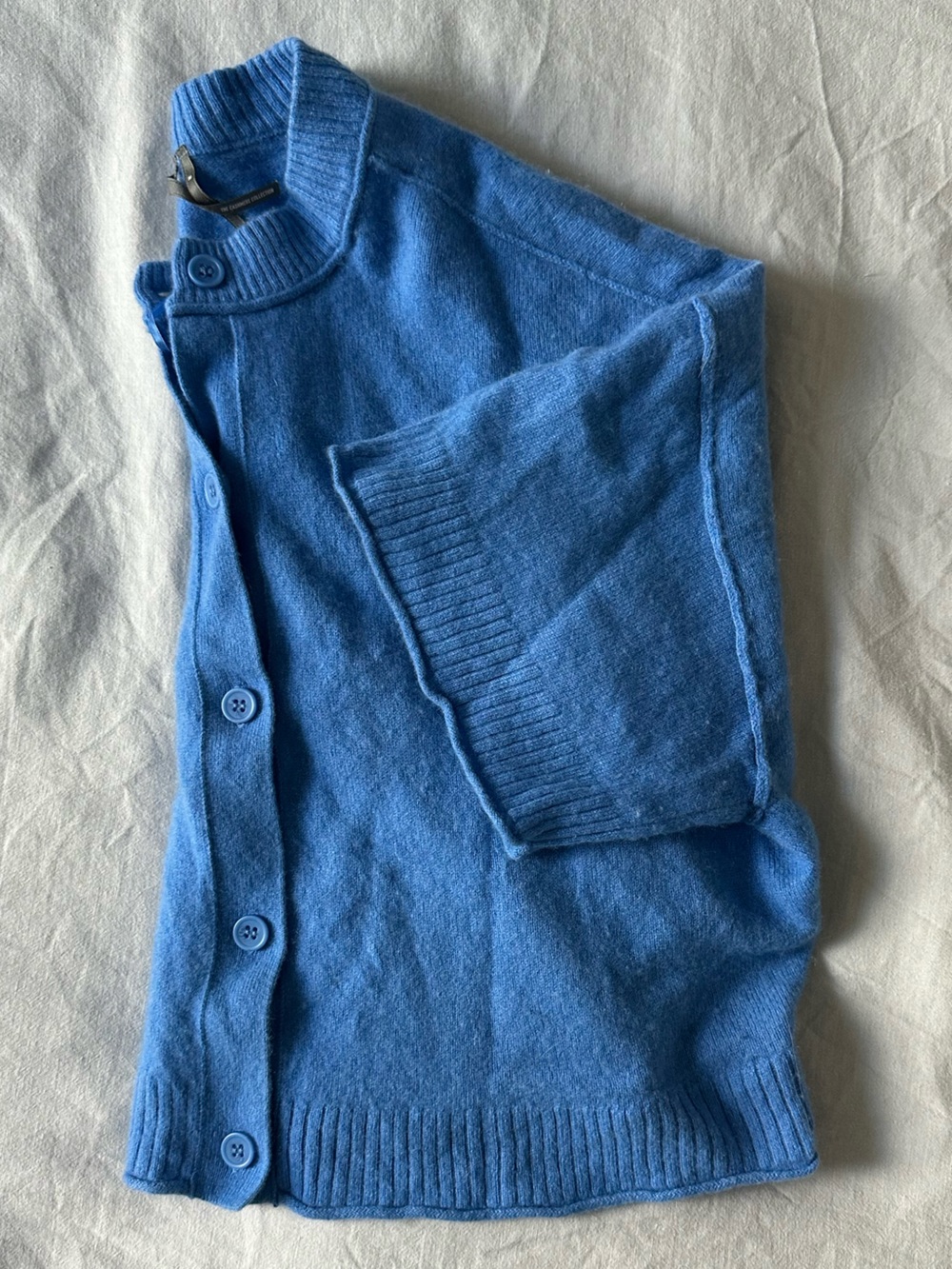 Cashmere Cropped Cardigan